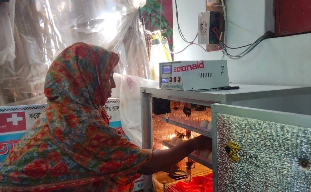 Solar-powered incubators bring light to rural lives